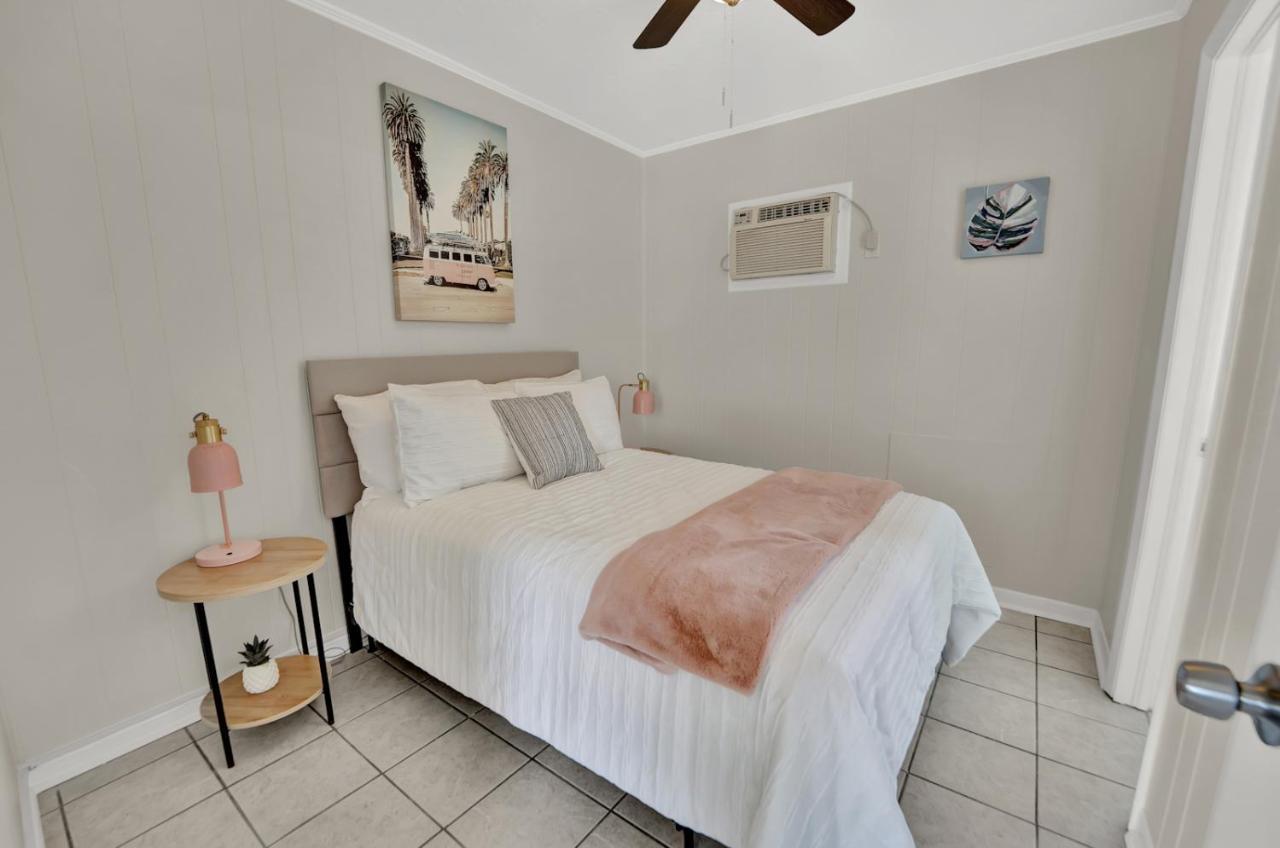 Sf Unit 3 - *Across From Beach - Spacious Kitchen/Living & Bdr Panama City Beach Bagian luar foto