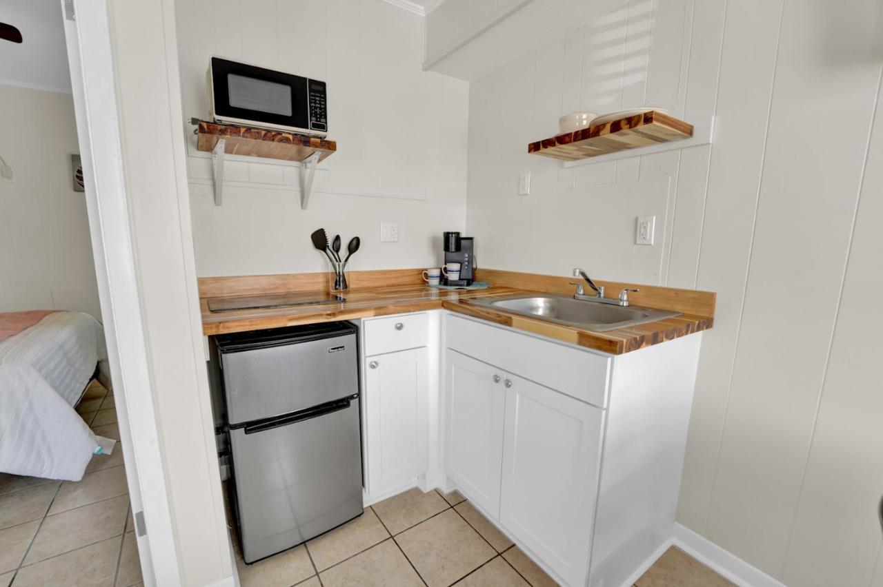 Sf Unit 3 - *Across From Beach - Spacious Kitchen/Living & Bdr Panama City Beach Bagian luar foto