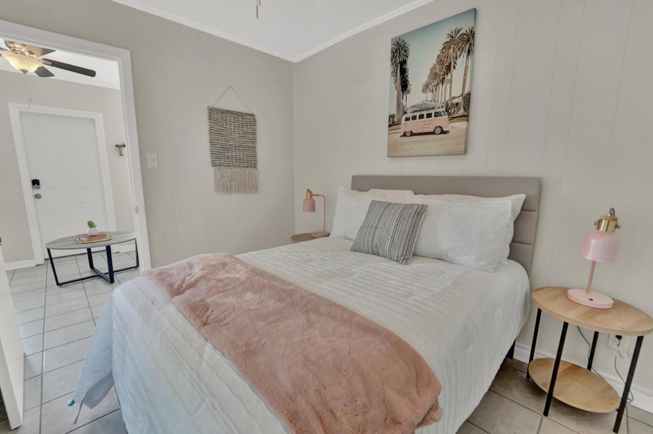 Sf Unit 3 - *Across From Beach - Spacious Kitchen/Living & Bdr Panama City Beach Bagian luar foto